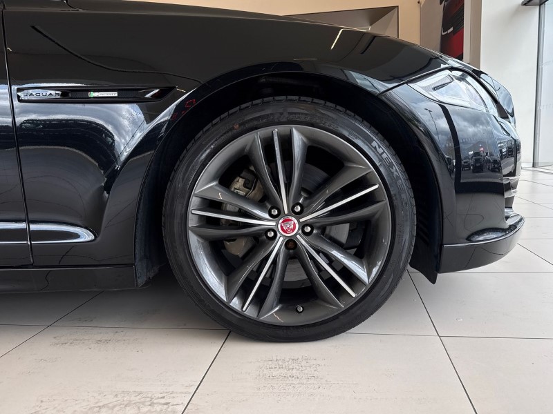 2017 (67) JAGUAR XJ 3.0d V6 R-Sport 4dr Auto 5216254