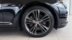 2017 (67) JAGUAR XJ 3.0d V6 R-Sport 4dr Auto 5216254