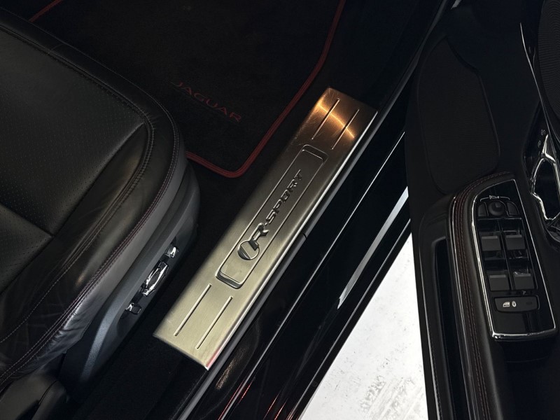 2017 (67) JAGUAR XJ 3.0d V6 R-Sport 4dr Auto 5216283