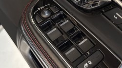 2017 (67) JAGUAR XJ 3.0d V6 R-Sport 4dr Auto 5216269