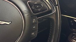 2017 (67) JAGUAR XJ 3.0d V6 R-Sport 4dr Auto 5216275