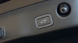 2017 (67) JAGUAR XJ 3.0d V6 R-Sport 4dr Auto 5216285