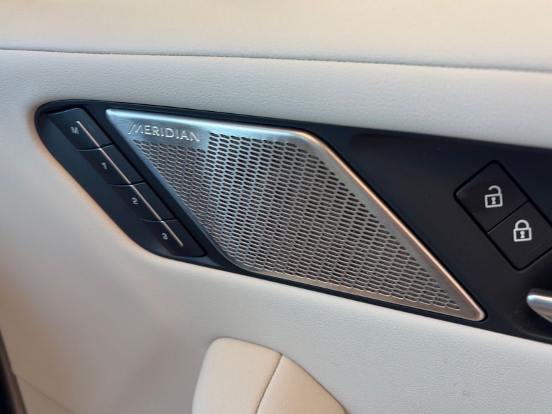 2021 (71) JAGUAR I-PACE 294kW EV400 Black 90kWh 5dr Auto [11kW Charger] 5231183