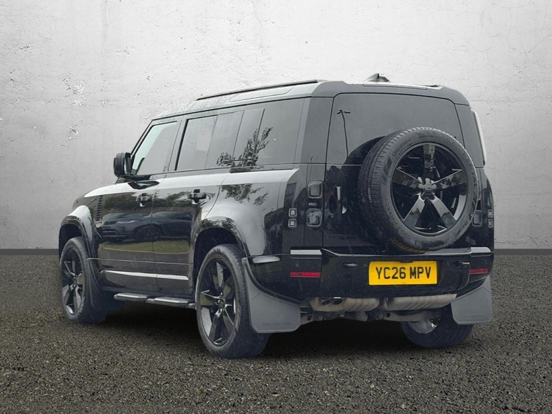 2026 (26) LAND ROVER DEFENDER 3.0 D350 X-Dynamic SE 110 5dr Auto