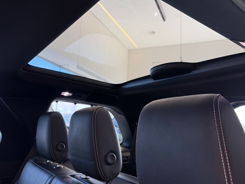 2022 (22) LAND ROVER DISCOVERY 3.0 D300 R-Dynamic SE 5dr Auto 5233896