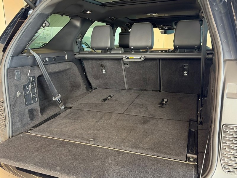 2022 (22) LAND ROVER DISCOVERY 3.0 D300 R-Dynamic SE 5dr Auto 5233880