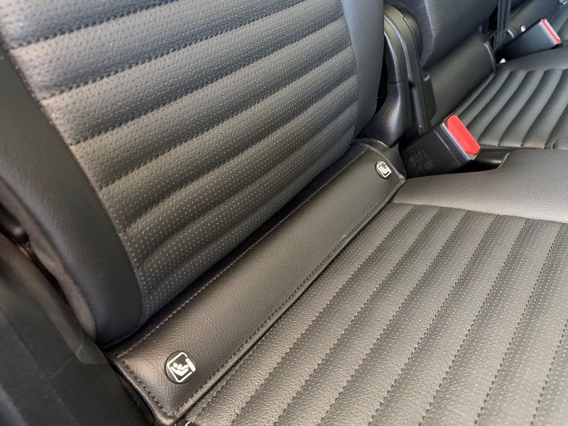 2022 (22) LAND ROVER DISCOVERY 3.0 D300 R-Dynamic SE 5dr Auto 5233878