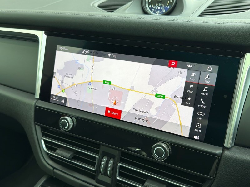 2023 (23) PORSCHE MACAN 5dr PDK 5238565