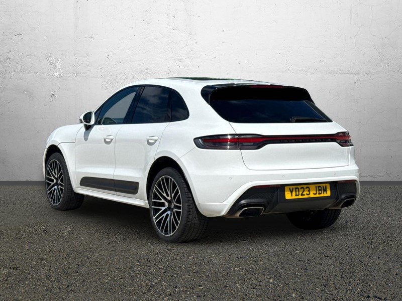 2023 (23) PORSCHE MACAN 5dr PDK