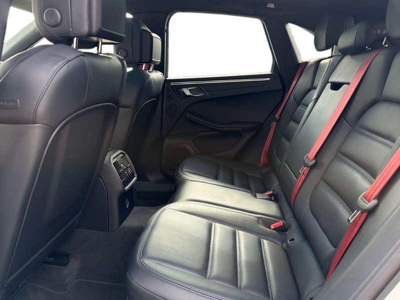 2023 (23) PORSCHE MACAN 5dr PDK 5238558