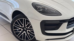 2023 (23) PORSCHE MACAN 5dr PDK 5238594