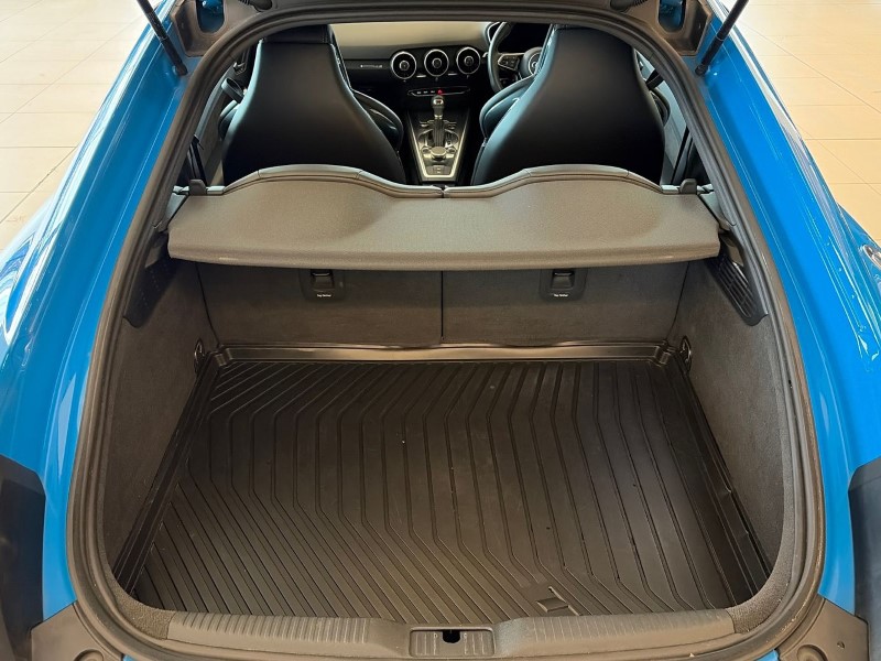 2022 (22) AUDI TT 40 TFSI Black Edition 2dr S Tronic 5243574