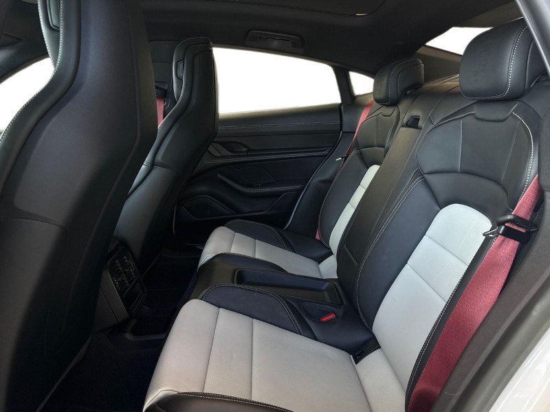 2022 (72) PORSCHE TAYCAN 420kW 4S 93kWh 4dr Auto 5225743