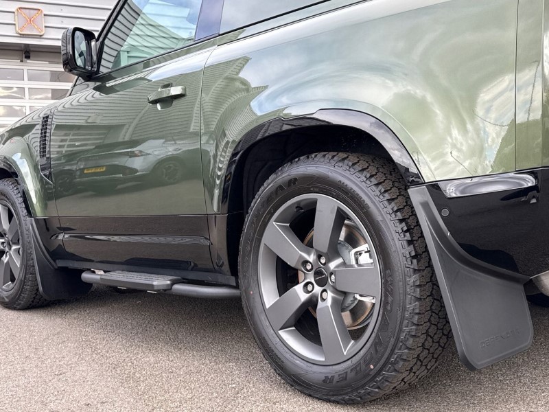 2026 (75) LAND ROVER COMMERCIAL DEFENDER 3.0 D350 Hard Top X-Dynamic HSE Auto 5221521