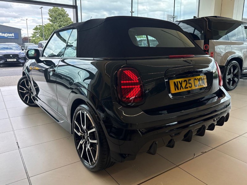 2025 (25) MINI COOPER 2.0 S Sport 2dr Auto 5530950