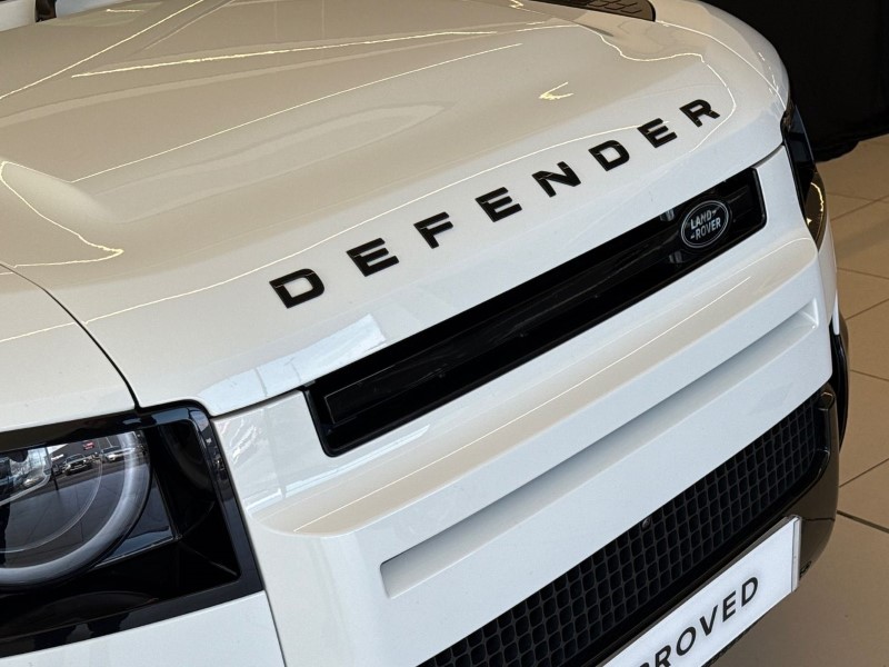 2025 (75) LAND ROVER DEFENDER 3.0 D250 X-Dynamic SE 110 5dr Auto 5228109