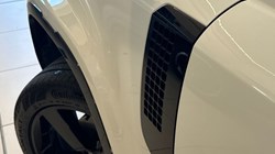 2025 (75) LAND ROVER DEFENDER 3.0 D250 X-Dynamic SE 110 5dr Auto 5228089