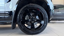 2025 (75) LAND ROVER DEFENDER 3.0 D250 X-Dynamic SE 110 5dr Auto 5228077