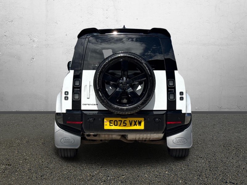 2025 (75) LAND ROVER DEFENDER 3.0 D250 X-Dynamic SE 110 5dr Auto 5251515