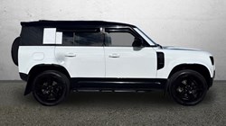 2025 (75) LAND ROVER DEFENDER 3.0 D250 X-Dynamic SE 110 5dr Auto 5228074