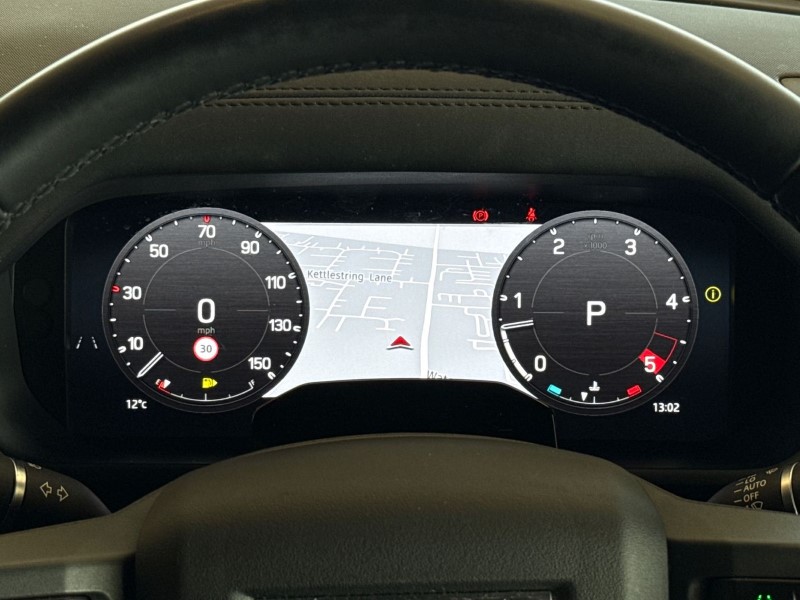 2025 (75) LAND ROVER DEFENDER 3.0 D250 X-Dynamic SE 110 5dr Auto 5251525