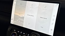 2025 (75) LAND ROVER DEFENDER 3.0 D250 X-Dynamic SE 110 5dr Auto 5228099