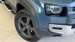 2023 (23) LAND ROVER COMMERCIAL DEFENDER 3.0 D250 Hard Top SE Auto 5234357