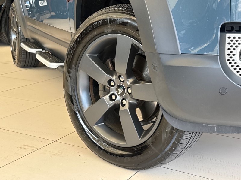 2023 (23) LAND ROVER COMMERCIAL DEFENDER 3.0 D250 Hard Top SE Auto 5234359