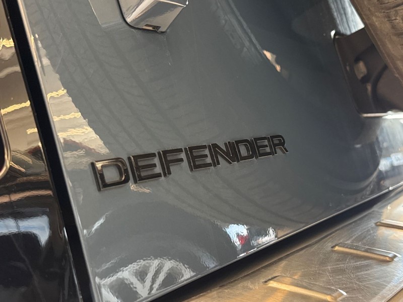 2023 (23) LAND ROVER COMMERCIAL DEFENDER 3.0 D250 Hard Top SE Auto 5234361