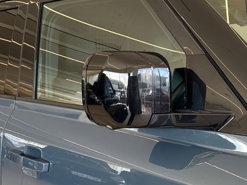 2023 (23) LAND ROVER COMMERCIAL DEFENDER 3.0 D250 Hard Top SE Auto 5234365