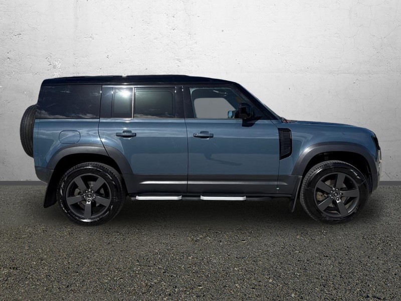 2023 (23) LAND ROVER COMMERCIAL DEFENDER 3.0 D250 Hard Top SE Auto 5234324