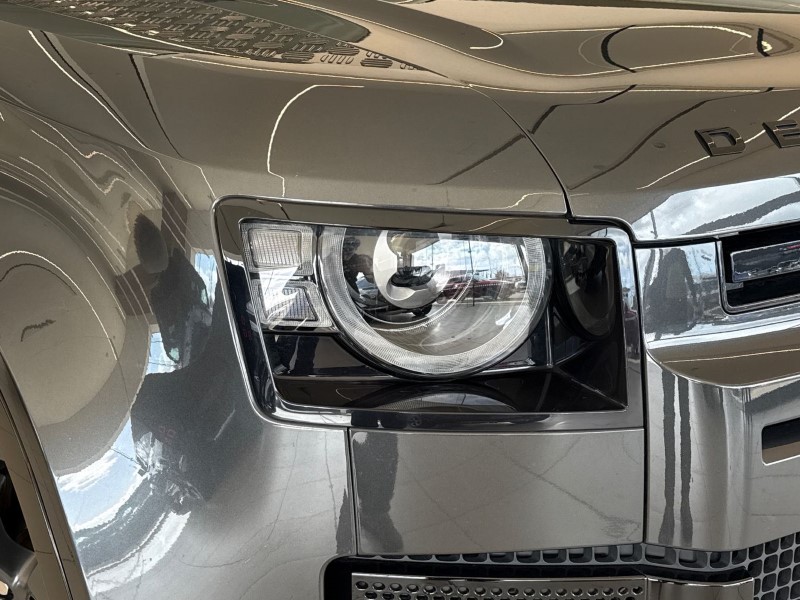 2023 (23) LAND ROVER DEFENDER 3.0 D300 X-Dynamic HSE 110 5dr Auto 5233804