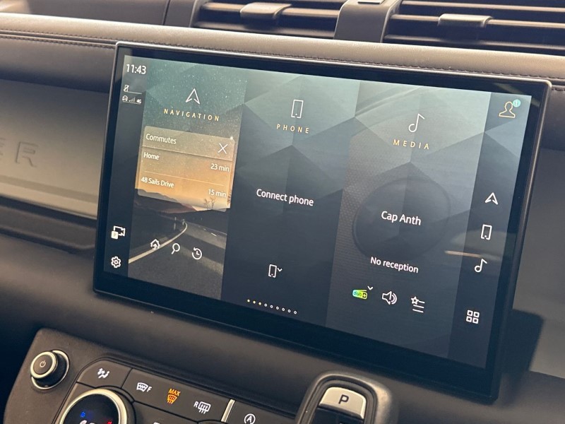 2023 (23) LAND ROVER DEFENDER 3.0 D300 X-Dynamic HSE 110 5dr Auto 5233817