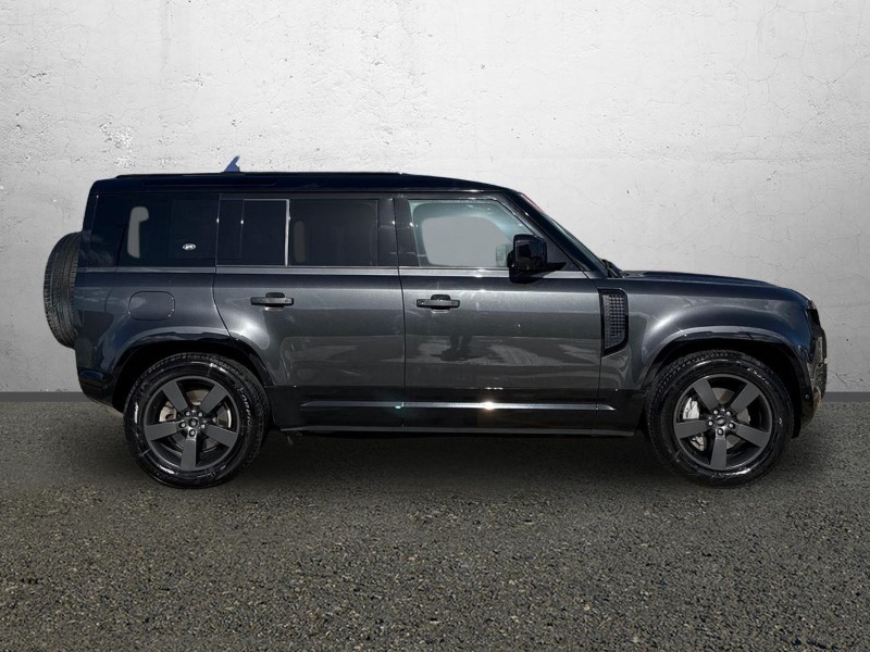 2023 (23) LAND ROVER DEFENDER 3.0 D300 X-Dynamic HSE 110 5dr Auto 5233792