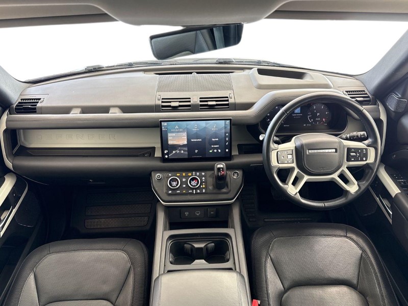 2023 (23) LAND ROVER DEFENDER 3.0 D300 X-Dynamic HSE 110 5dr Auto 5233796