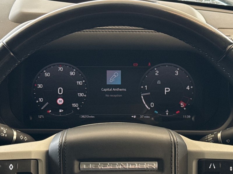 2023 (23) LAND ROVER DEFENDER 3.0 D300 X-Dynamic HSE 110 5dr Auto 5233803