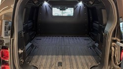 2023 (23) LAND ROVER COMMERCIAL DEFENDER 3.0 D250 Hard Top SE Auto 5228164