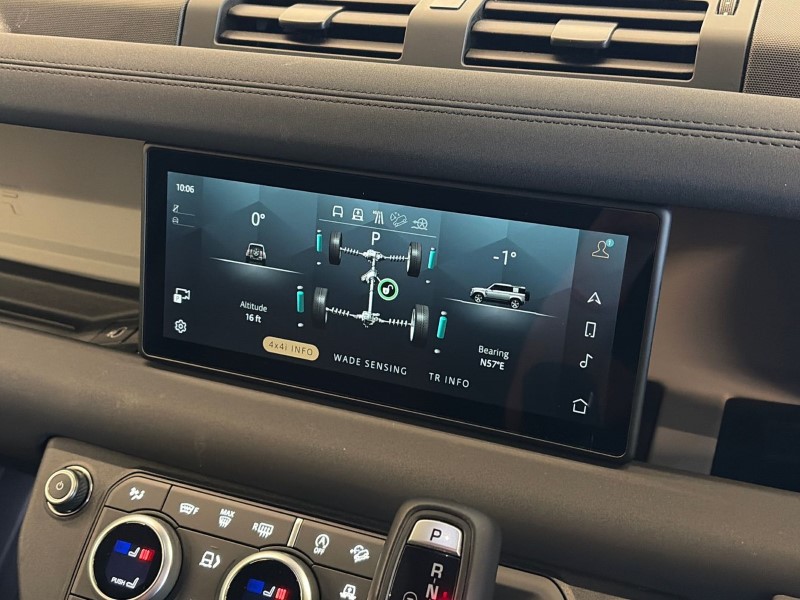 2023 (23) LAND ROVER COMMERCIAL DEFENDER 3.0 D250 Hard Top SE Auto 5228193