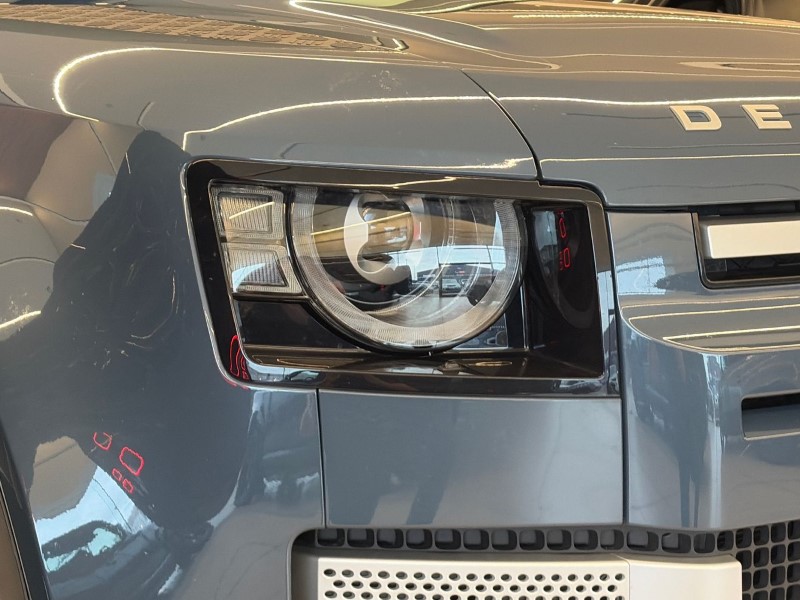 2023 (23) LAND ROVER COMMERCIAL DEFENDER 3.0 D250 Hard Top SE Auto 5228171