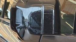 2023 (23) LAND ROVER COMMERCIAL DEFENDER 3.0 D250 Hard Top SE Auto 5228206