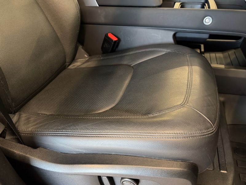 2023 (23) LAND ROVER COMMERCIAL DEFENDER 3.0 D250 Hard Top SE Auto 5228179