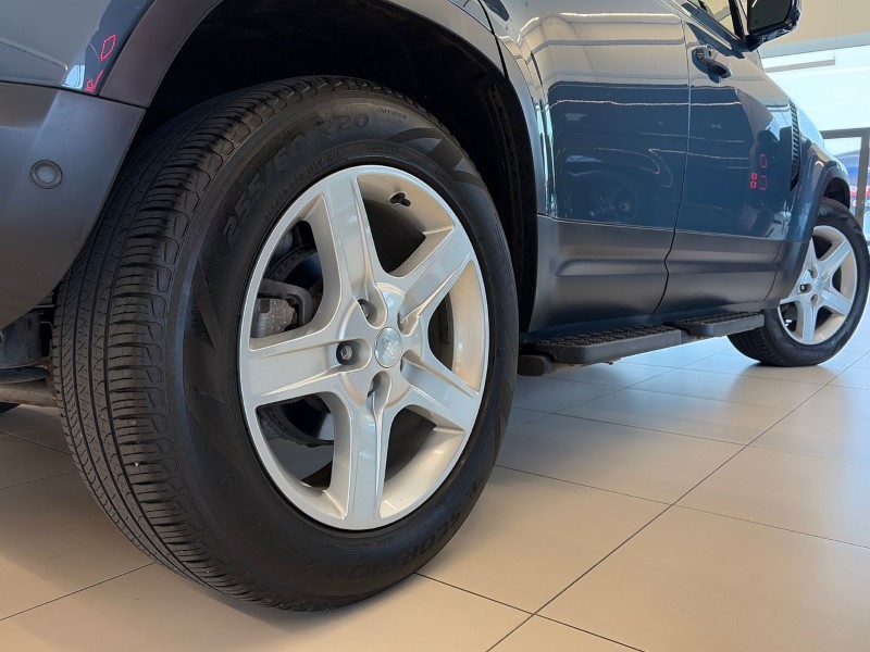 2023 (23) LAND ROVER COMMERCIAL DEFENDER 3.0 D250 Hard Top SE Auto 5228204