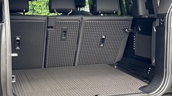 2024 (24) LAND ROVER DEFENDER 3.0 D250 X-Dynamic SE 110 5dr Auto 5560154