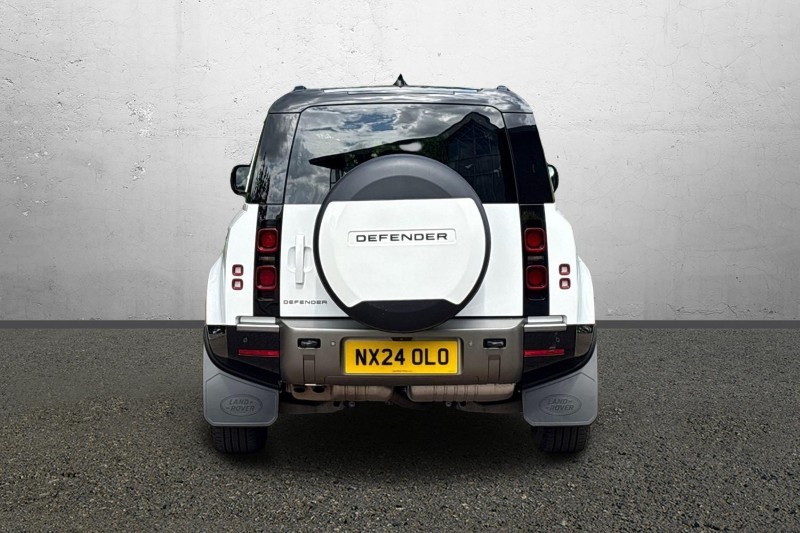 2024 (24) LAND ROVER DEFENDER 3.0 D250 X-Dynamic SE 110 5dr Auto 5560118