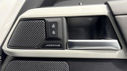 2024 (24) LAND ROVER DEFENDER 3.0 D250 X-Dynamic SE 110 5dr Auto 5560169