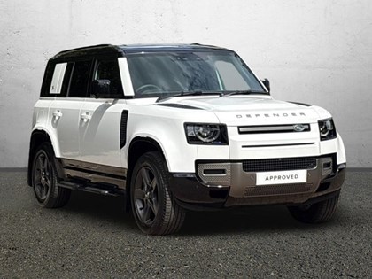 2024 (24) LAND ROVER DEFENDER 3.0 D250 X-Dynamic SE 110 5dr Auto