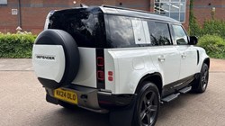 2024 (24) LAND ROVER DEFENDER 3.0 D250 X-Dynamic SE 110 5dr Auto 5560163
