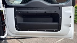 2024 (24) LAND ROVER DEFENDER 3.0 D250 X-Dynamic SE 110 5dr Auto 5560155