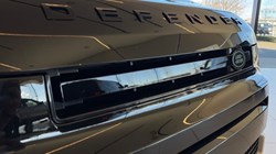 2022 (72) LAND ROVER DEFENDER 3.0 D250 SE 110 5dr Auto 5253940