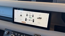 2022 (72) LAND ROVER DEFENDER 3.0 D250 SE 110 5dr Auto 5253933